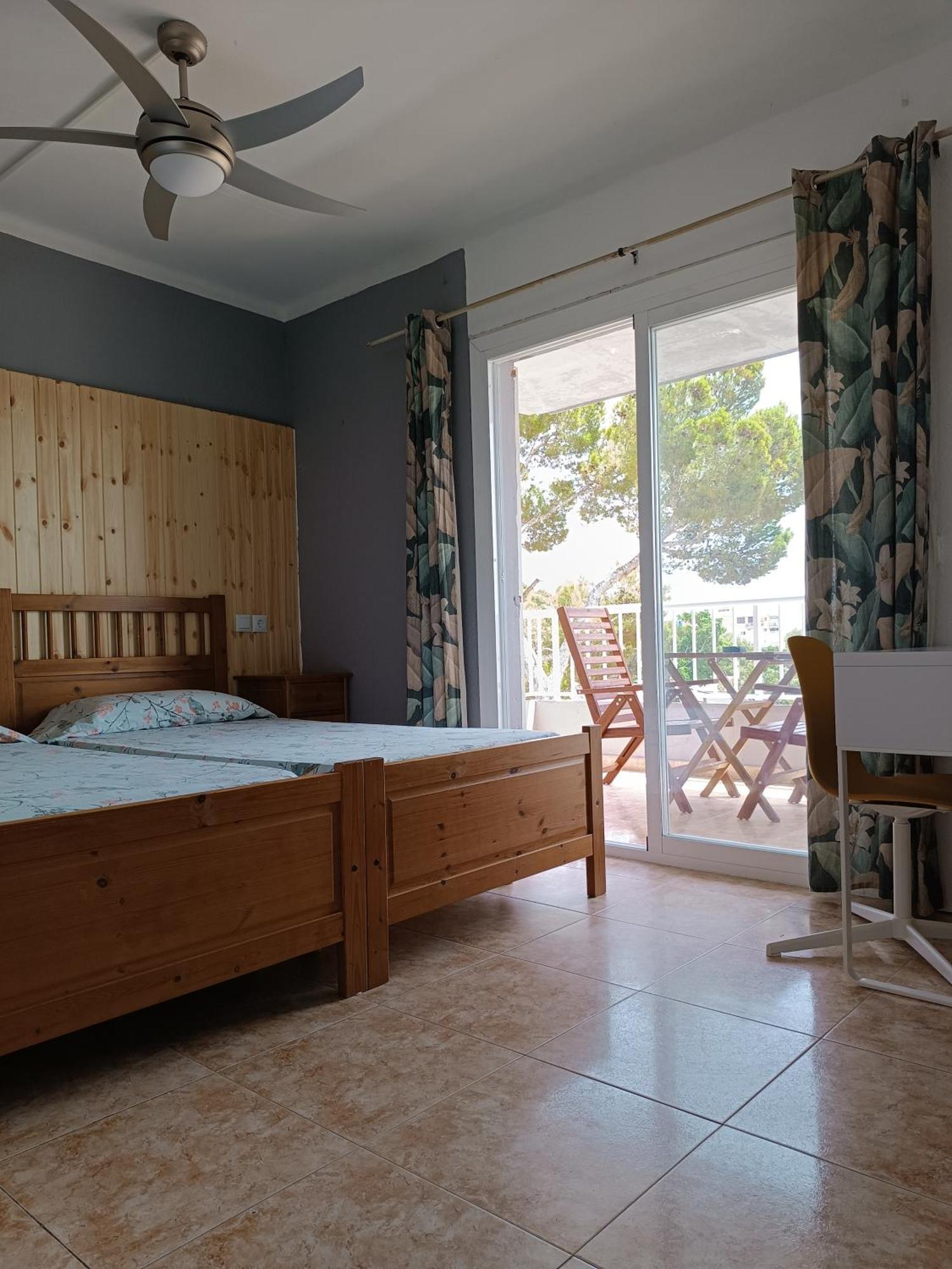 Hostal Belgica Palmanova 외부 사진